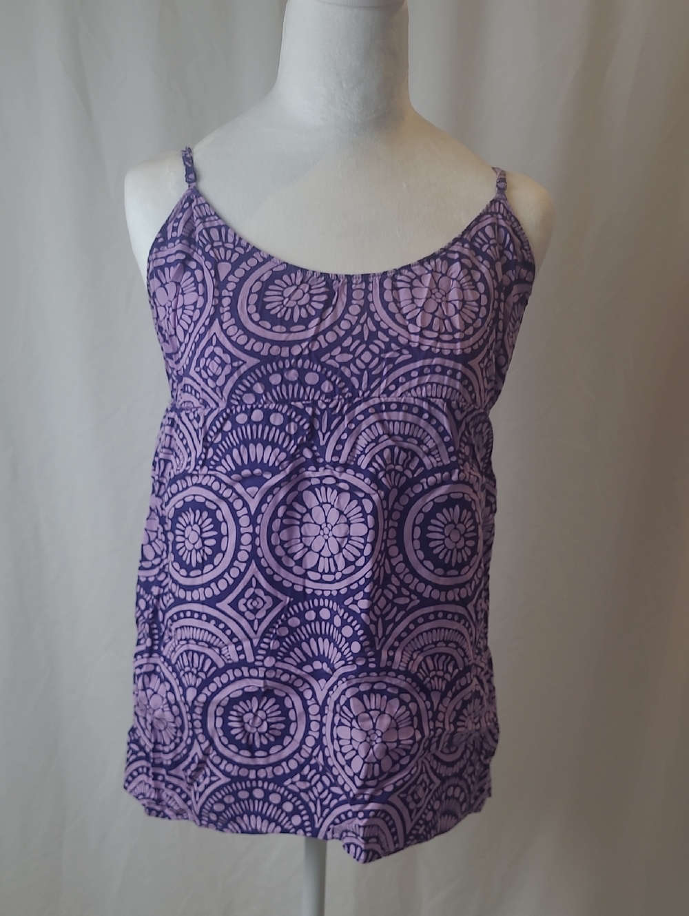 GAP Purple Printed Spaghetti Strap Camisole Small Euc
